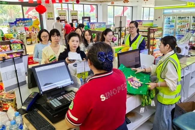 ！加油站已经排起长队！凯时尊龙人生超值优惠(图9)