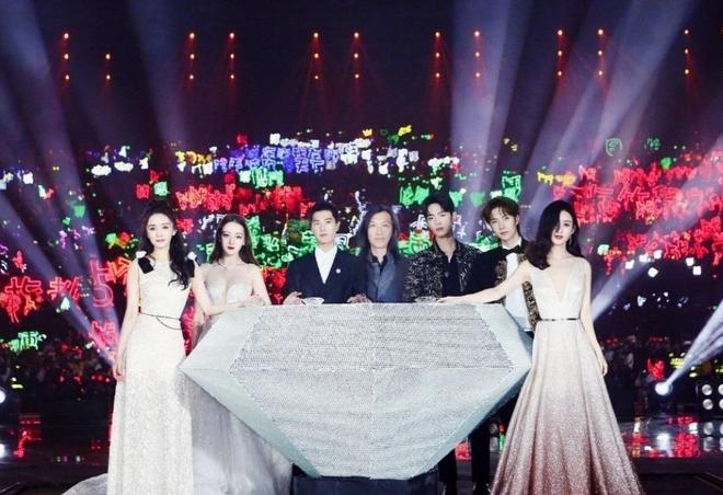 与赵丽颖唐嫣同台翁青雅可惜了人生就是搏孙乐言加盟星光大赏(图1)