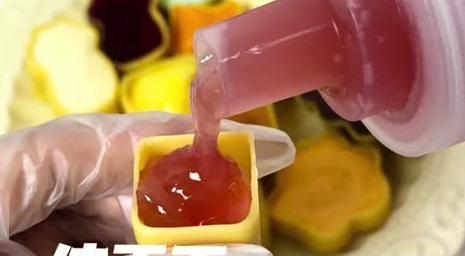 民日报叫停的网红零食既是三无又有致癌风险尊龙凯时ag旗舰厅网站别买也别吃！被人(图10)
