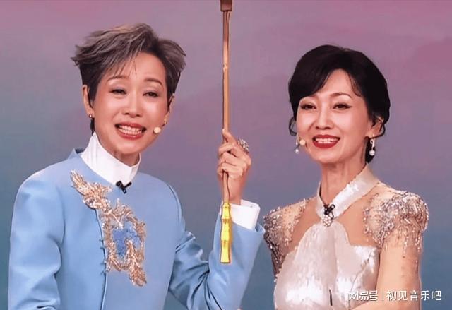 娘子许仙30年后撒糖竟藏惊天秘密尊龙凯时·中国网站神仙售后！白(图3)